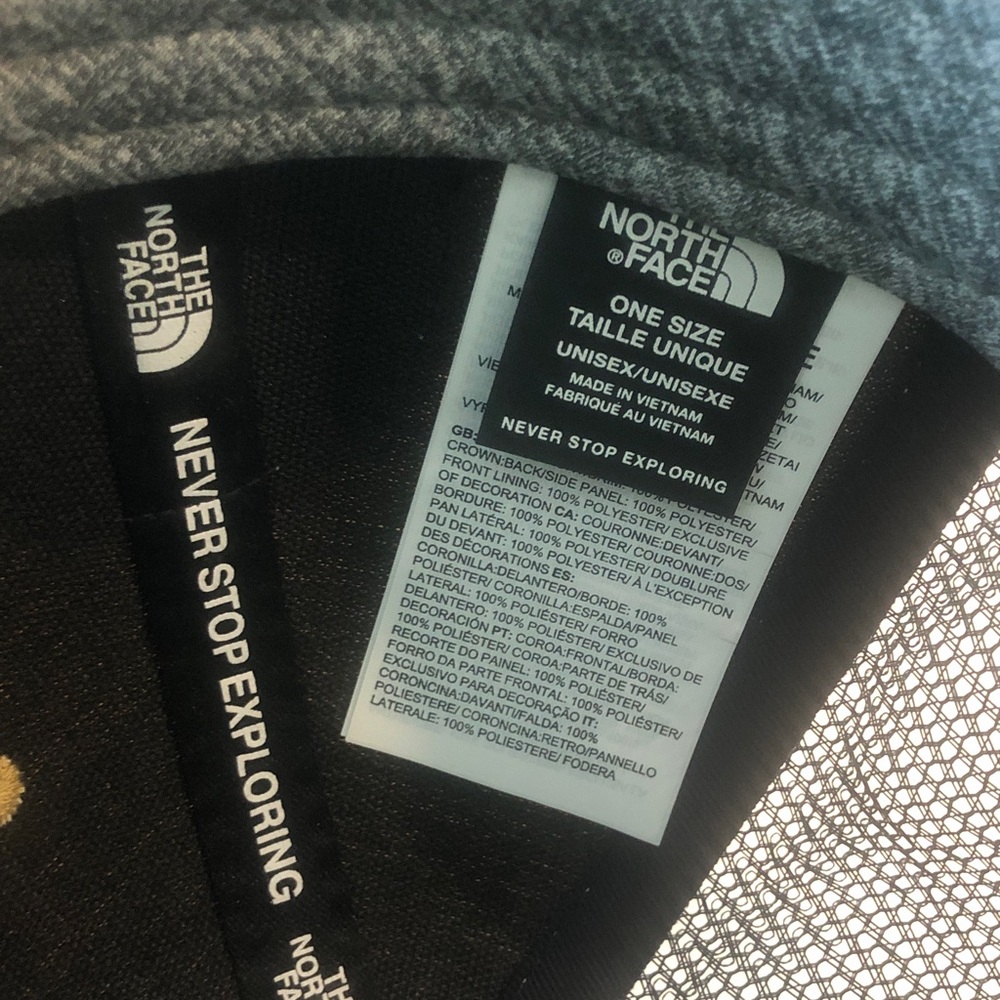 The North Face Mustard and Navy Cap - Picture 3 of 4